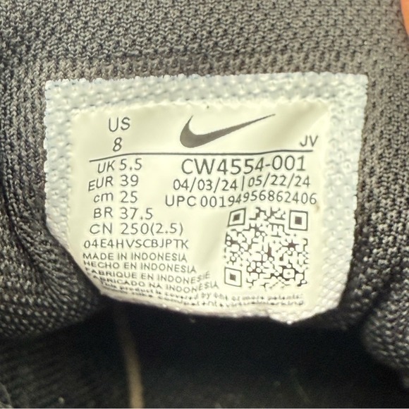 Women's Nike Air Max SC Black White Athletic Sneakers‎ Shoes CW4554-001 Size 8 - Picture 6 of 6